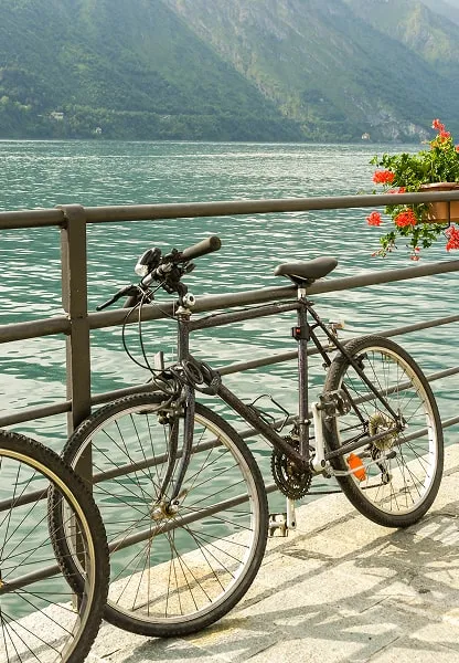 Biking around Lake Como